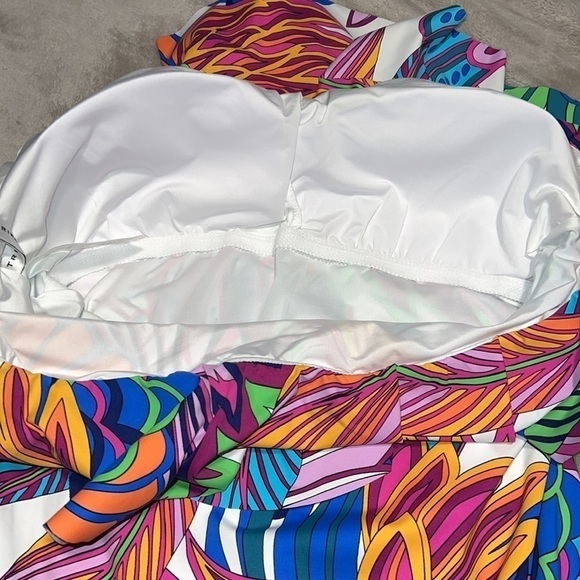 Off the shoulder one piece tropical swimsuit size 14 - Picture 5 of 7